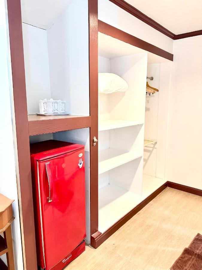 Bansuan Resort Nakhon Sawan Bagian luar foto