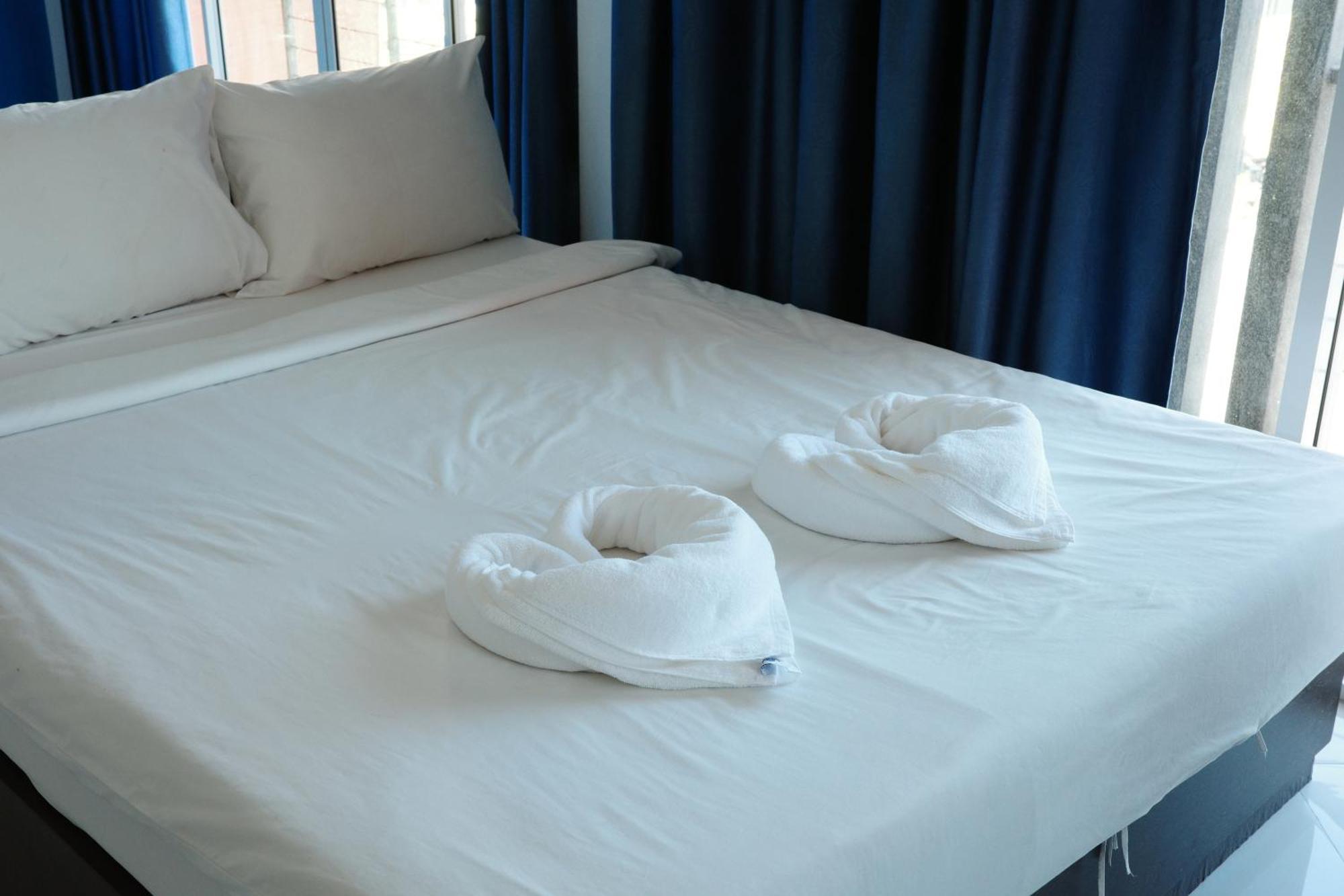 Bansuan Resort Nakhon Sawan Bagian luar foto