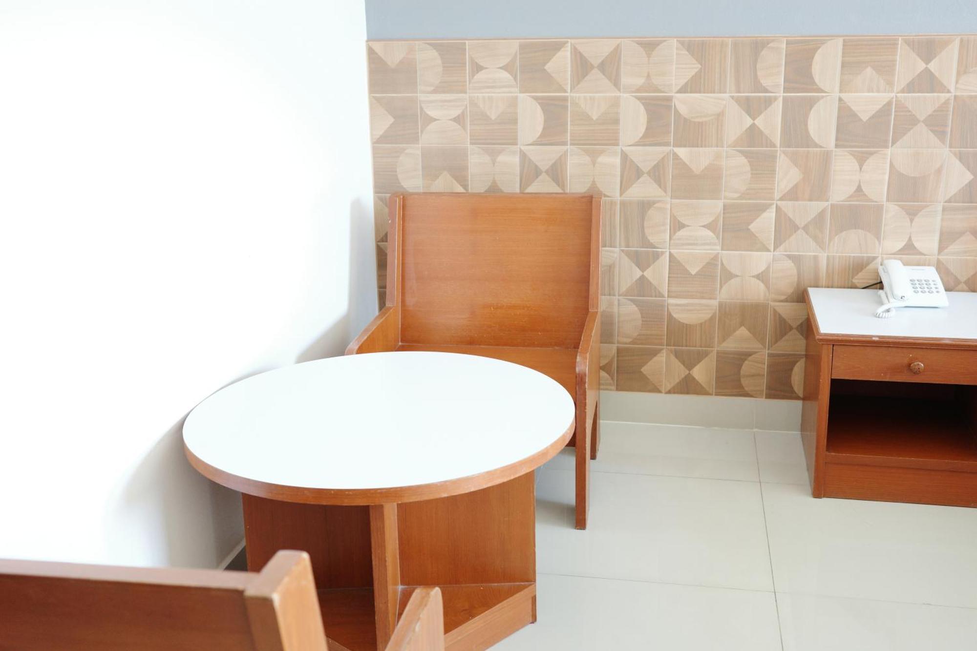 Bansuan Resort Nakhon Sawan Bagian luar foto